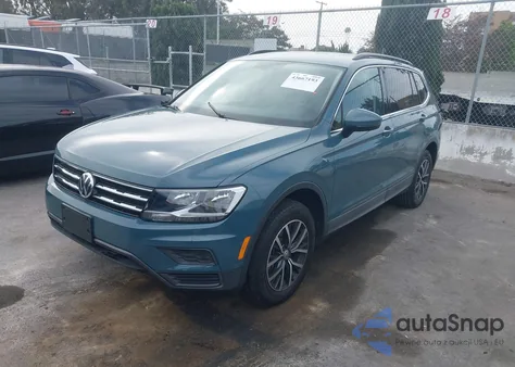 2019 Volkswagen Tiguan 2.0T Se/2.0T Sel/2.0T Sel R-Line/2.0T Sel R-Line Black из США, поврежденный, VIN 3VV3B7AX9KM113605